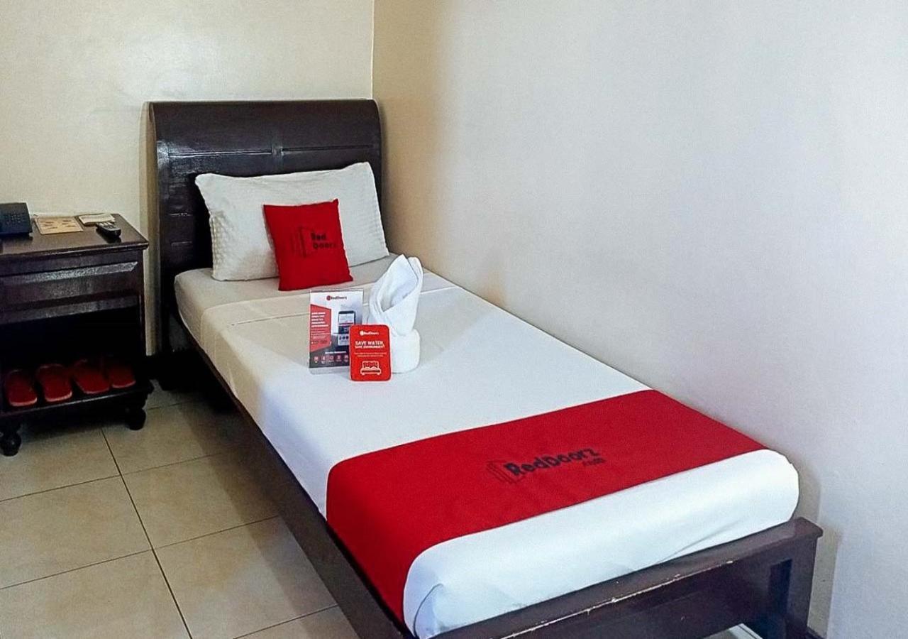 Reddoorz Near Ormoc Port Terminal Hotel Eksteriør billede